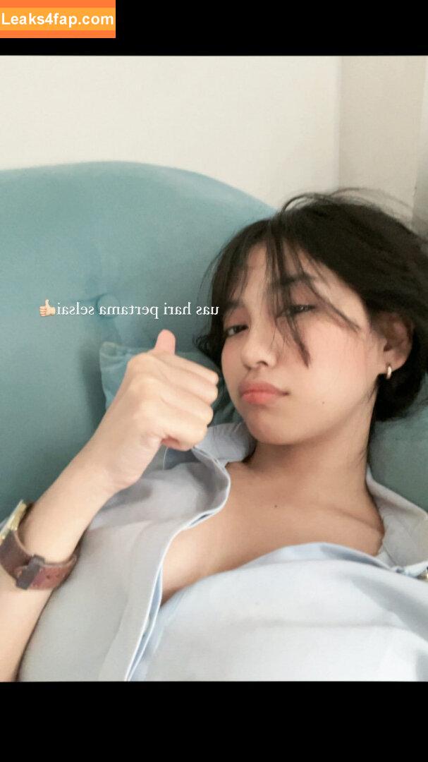 risaatjan / notriissaaa leaked photo photo #0061
