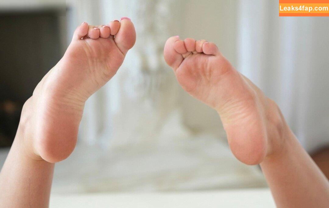 Rissa May / _RissaMay_XO / officialrissamay / rissamayofficial слитое фото фото #0286