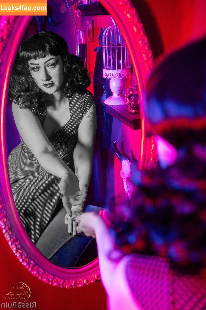 rissa.ruin /  leaked photo photo #0151