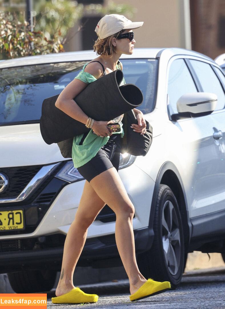 Rita Ora / https: / ritaora leaked photo photo #3554