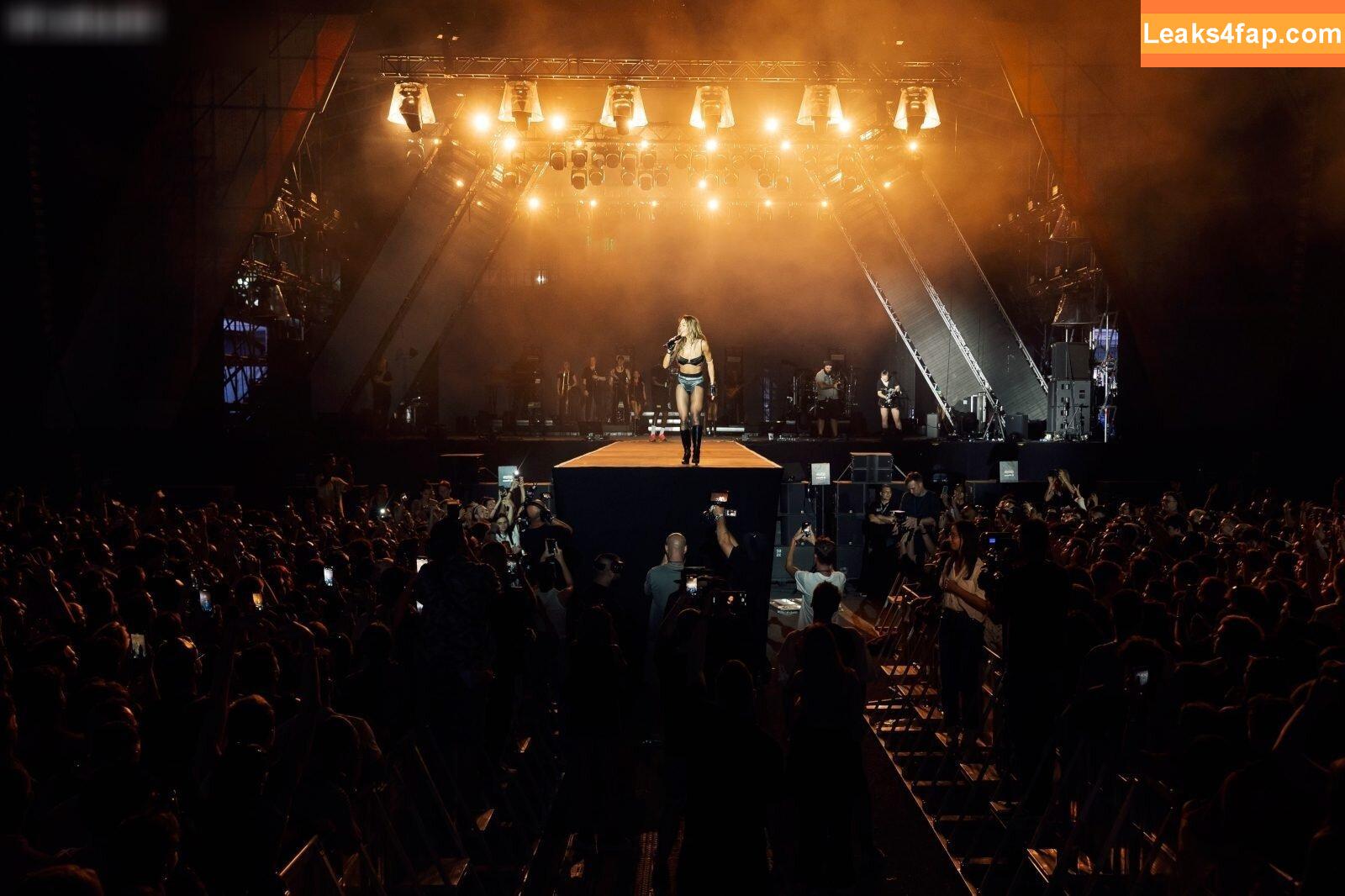 Rita Ora / https: / ritaora leaked photo photo #3835