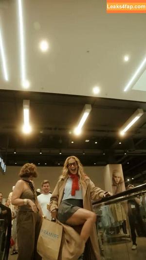 Rita Ora photo #4723