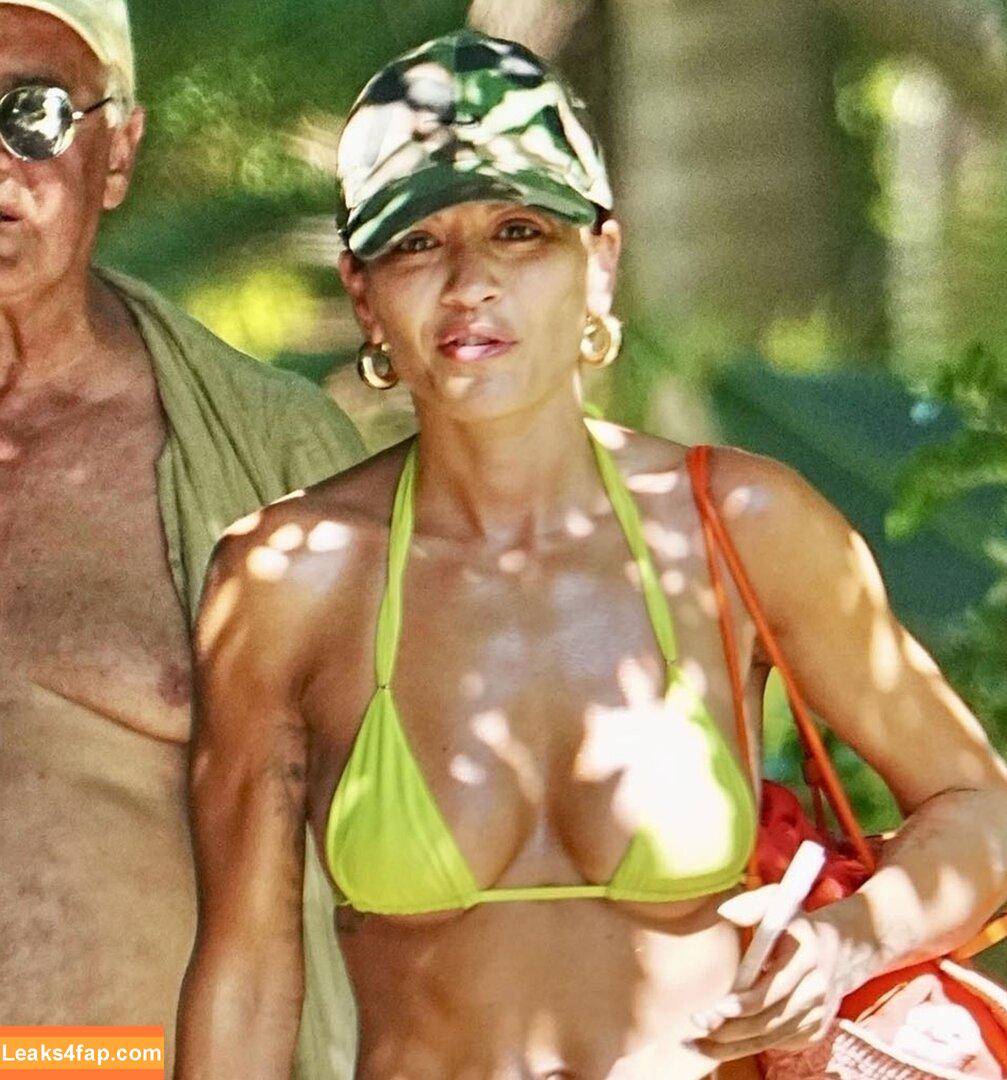 Rita Ora / ritaora / ritaoraeu leaked photo photo #5402