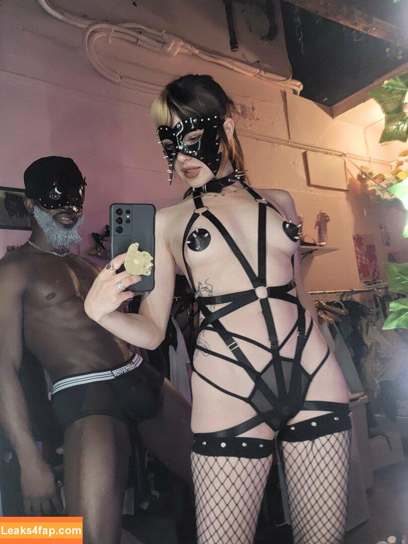Rita Stark / Gwen Faerie / Gwen Honey / Gwen Stark / Rita Lolita / gwenfaerie / rita.stark / ritastark leaked photo photo #0159