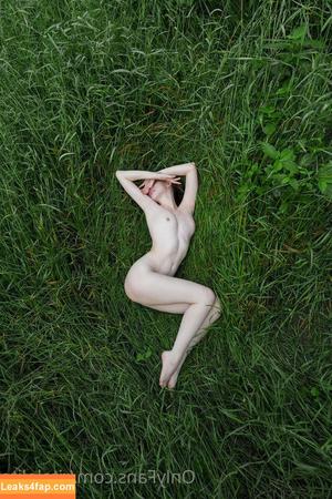 Rita Stark photo #0106