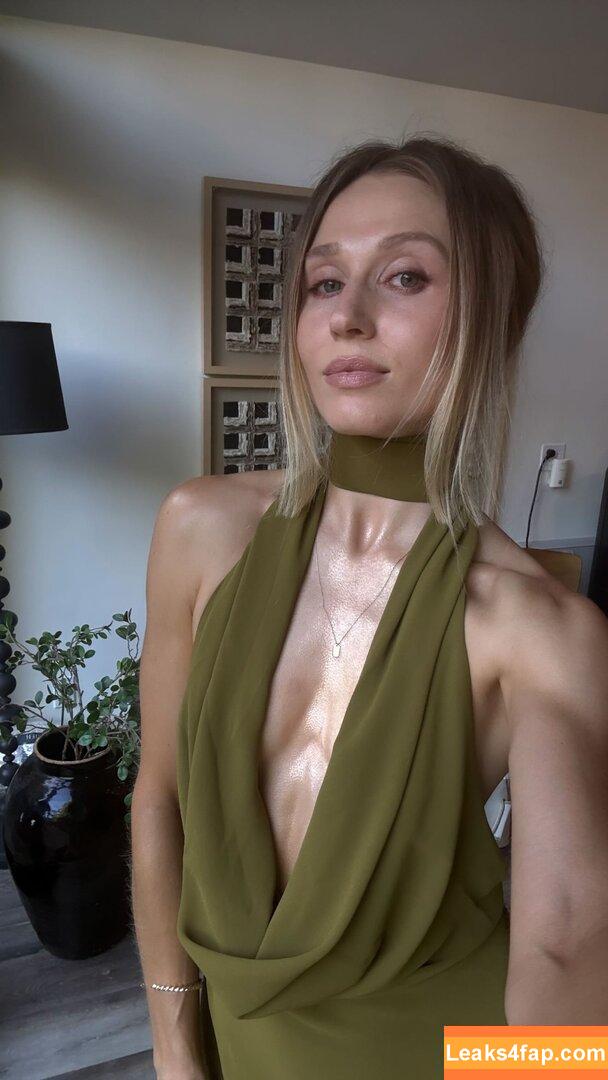 Rita Volk / itsmeritavolk слитое фото фото #0078