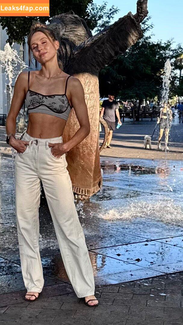 Rita Volk / itsmeritavolk слитое фото фото #0088