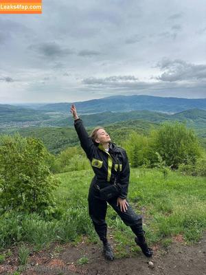 ro_ni photo #0004