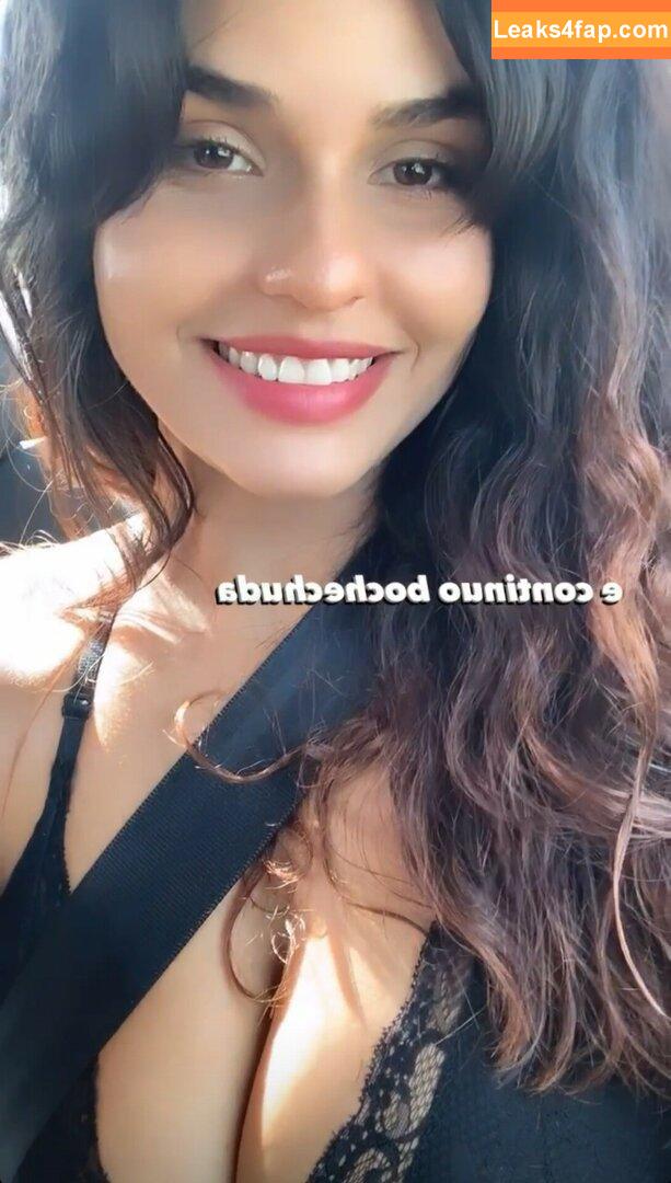 Robertinha / Roberta D'Brito / robertadbrito leaked photo photo #0023