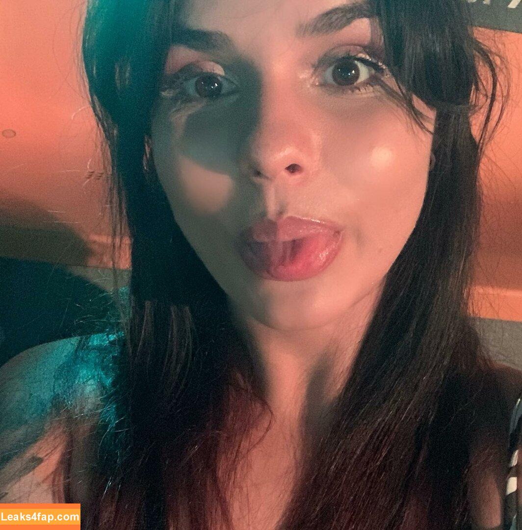 Robertinha / Roberta D'Brito / robertadbrito leaked photo photo #0036