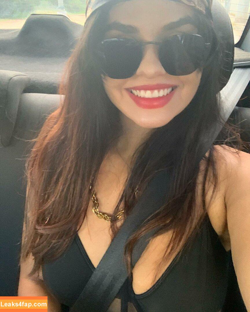 Robertinha / Roberta D'Brito / robertadbrito leaked photo photo #0059