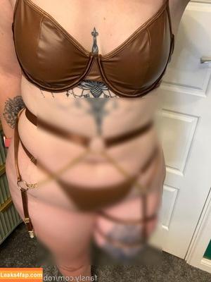 robobabe0401 photo #0005