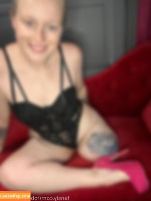 robobabe0401 photo #0022