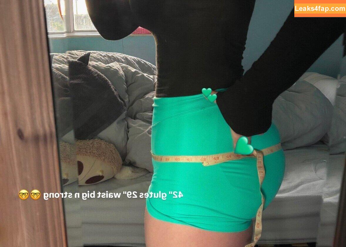 Robyn / robynsnotreal / rrr0byn / therealredrobyn leaked photo photo #0571