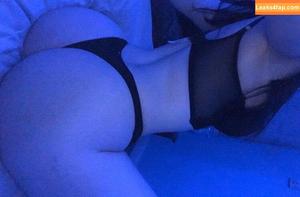 Robyn photo #0007