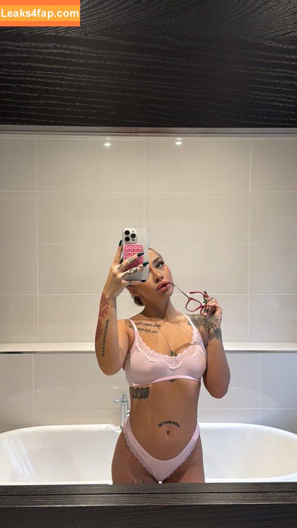robynrichards /  leaked photo photo #0008