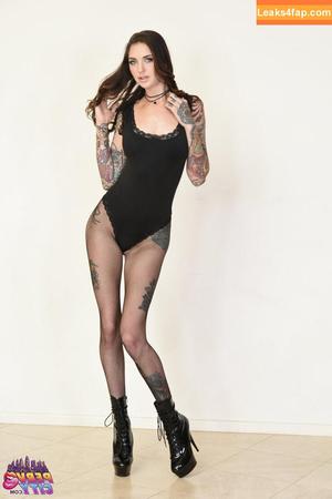 Rocky Emerson photo #0996