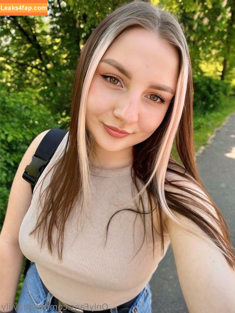 roleplaylily / cheerfullytanm / the.eah.lily слитое фото фото #0217