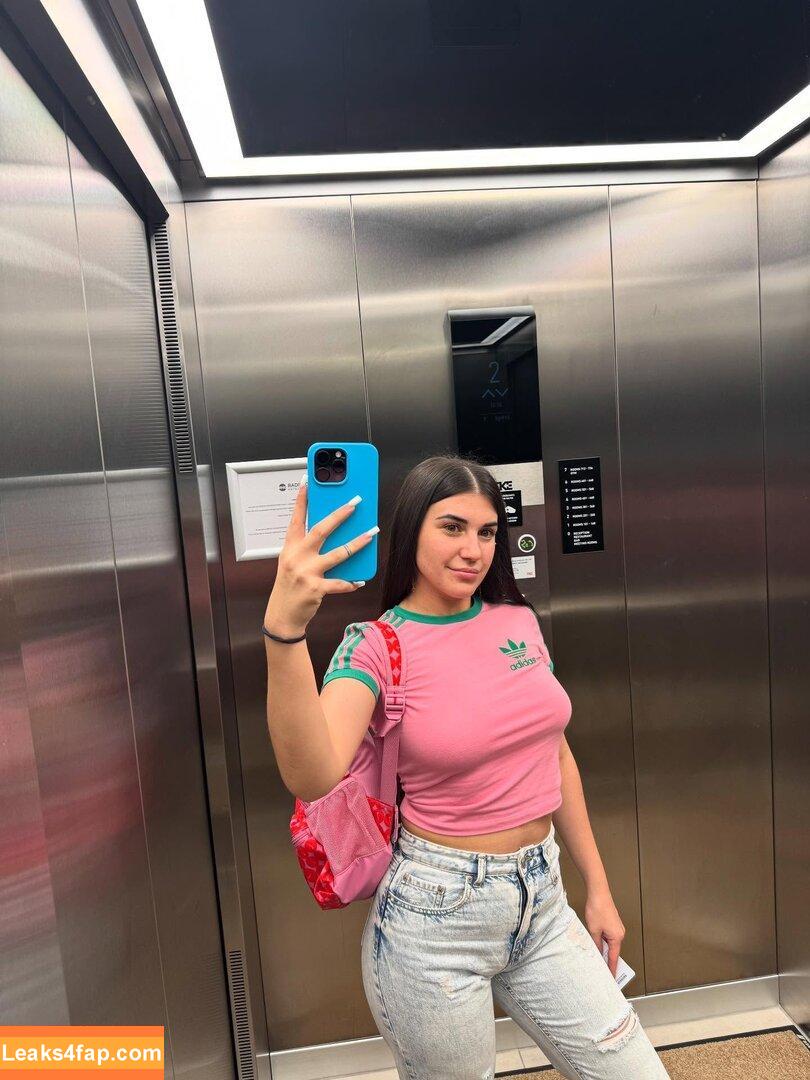 Romanian Girls / emakarter1 / roxannaursu leaked photo photo #0004