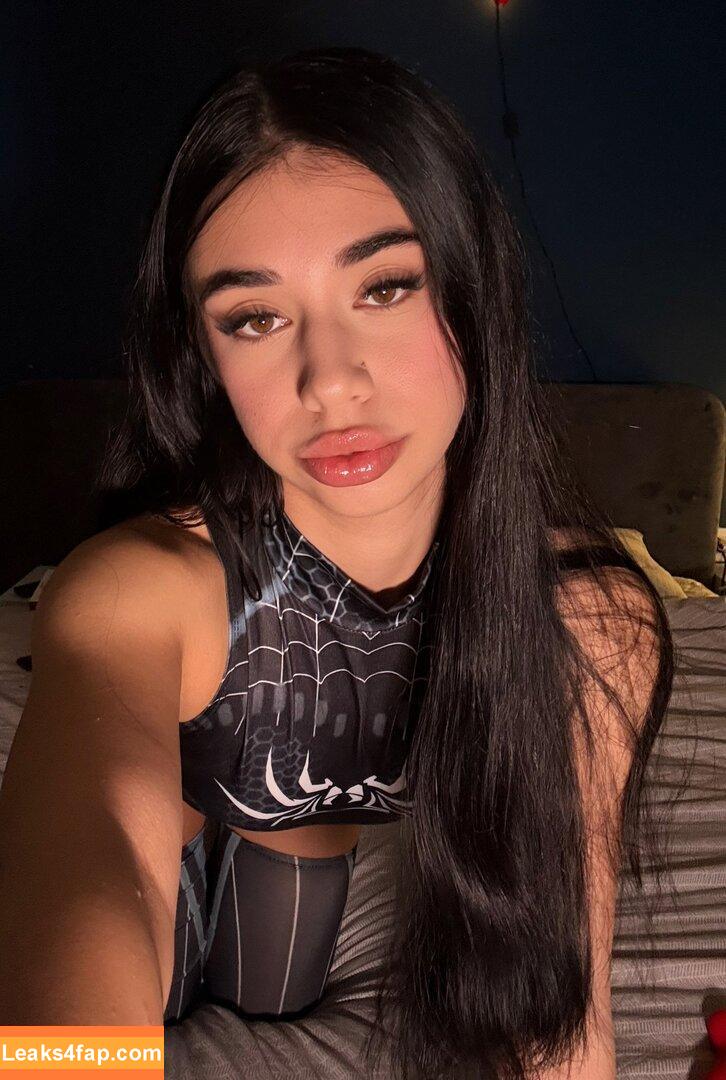 Romanian Girls / emakarter1 / romanian_instagirls leaked photo photo #0043