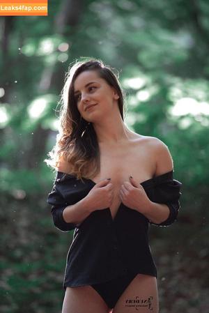 Romanian Girls photo #0076