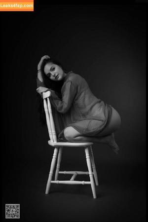 Romanian Girls photo #0079