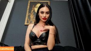 Romanian Mistress photo #0002