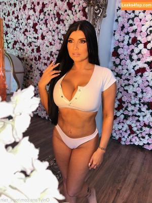 Romi Rain photo #0432