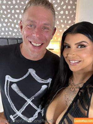 Romi Rain photo #0684