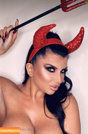 Romi Rain photo #0844