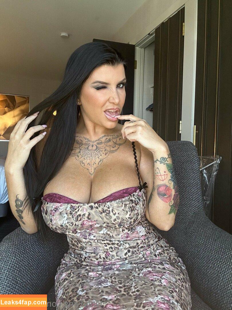 Romi Rain / romi_rain / theonlyromirain leaked photo photo #2434