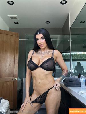 Romi Rain фото #2712