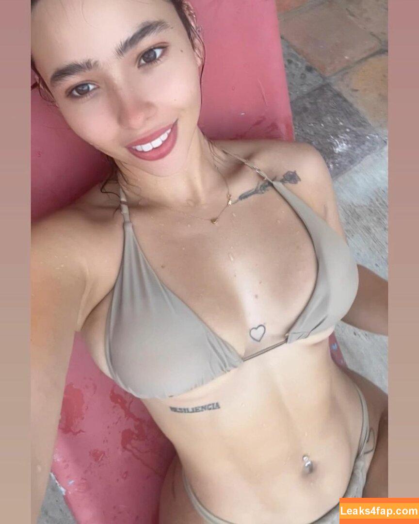 Romina Carrera / rominaacarrera leaked photo photo #0021