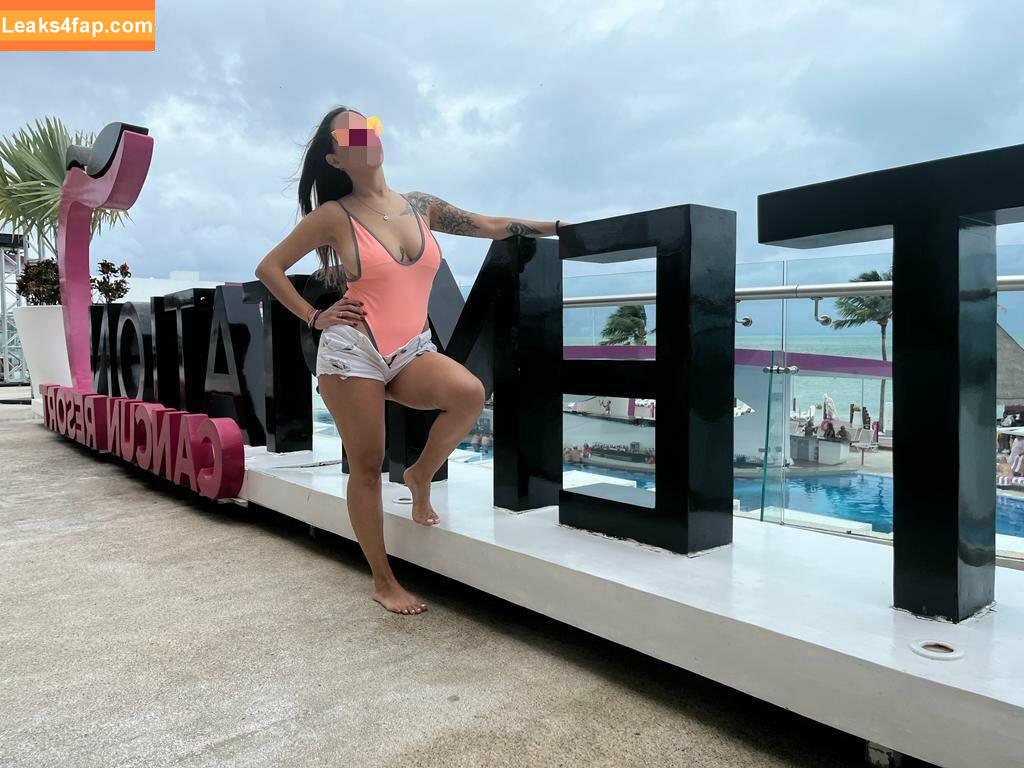 RominaHotCancunSwCancun2 / rominahotcancun leaked photo photo #0001