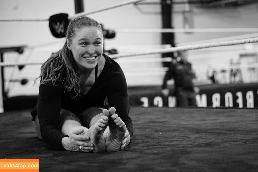 Ronda Rousey / RondaRousey слитое фото фото #0225