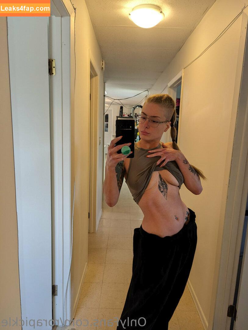 rorapickle / rorapickles leaked photo photo #0019