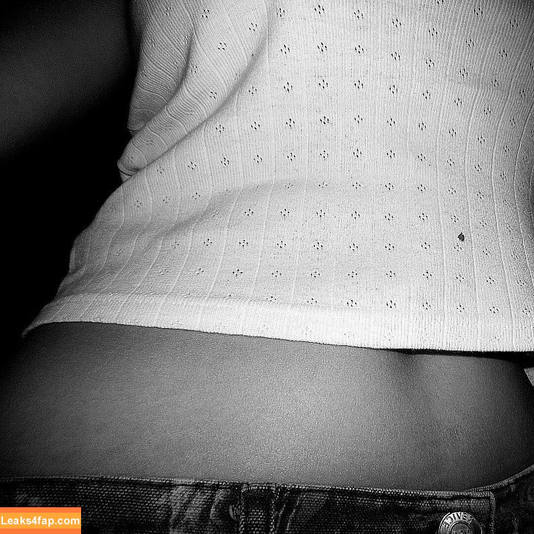 rosalie / r.osalied / sweeetrosalie leaked photo photo #0037