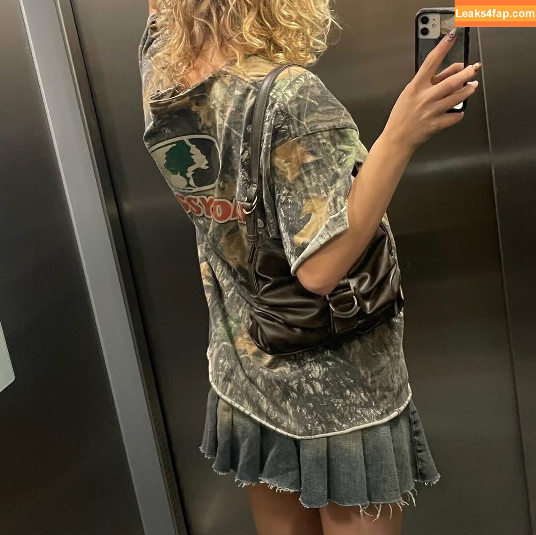 rosalie / r.osalied / sweeetrosalie leaked photo photo #0041