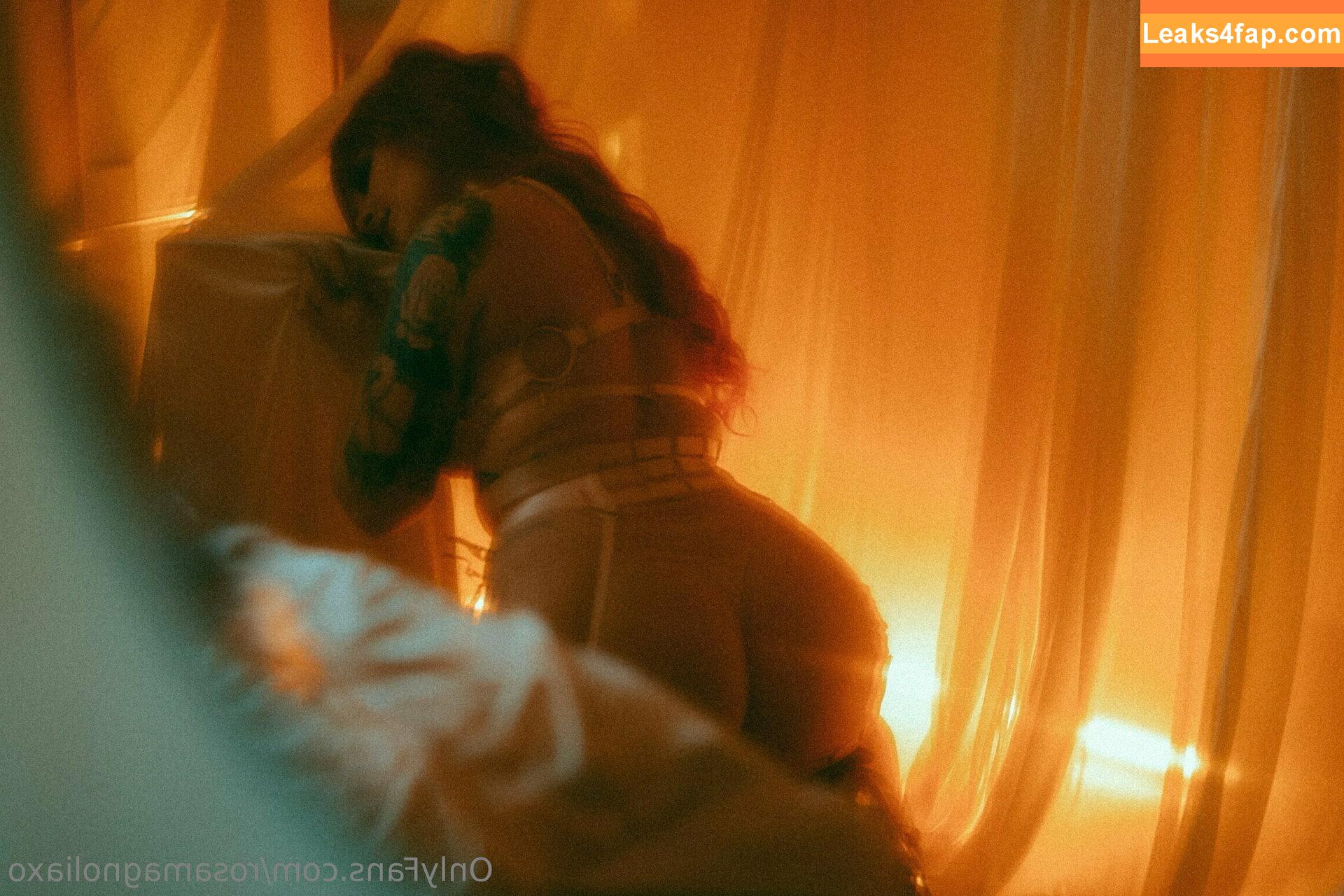 rosamagnoliaxo / rosa_magnoliaxo leaked photo photo #0277