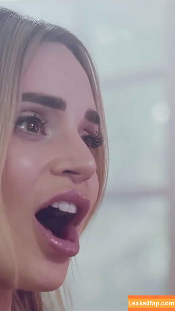 Rosanna Pansino / rosannapansino leaked photo photo #0154