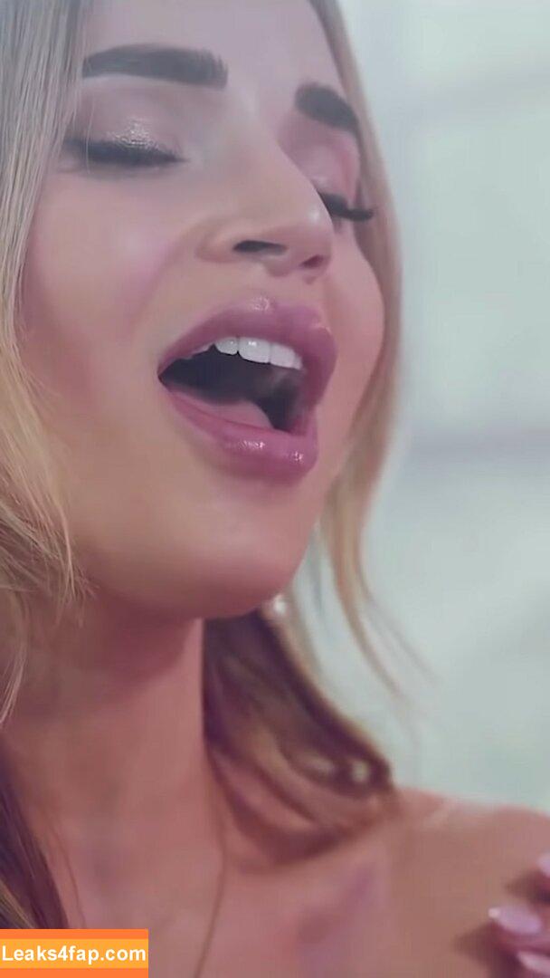 Rosanna Pansino / rosannapansino leaked photo photo #0155