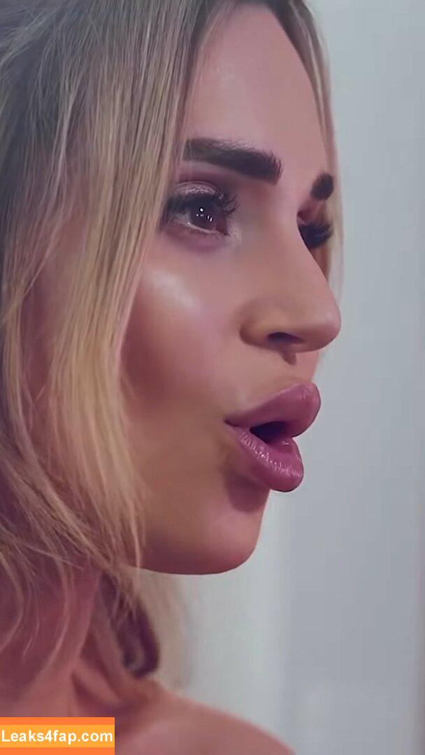 Rosanna Pansino / rosannapansino leaked photo photo #0157