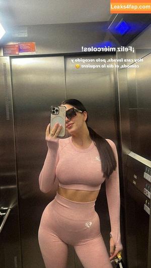 Rosario Matew photo #0087