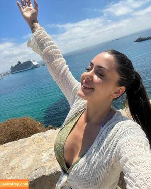 Rosario Matew photo #0121