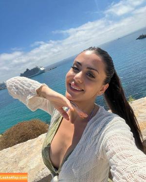 Rosario Matew photo #0122