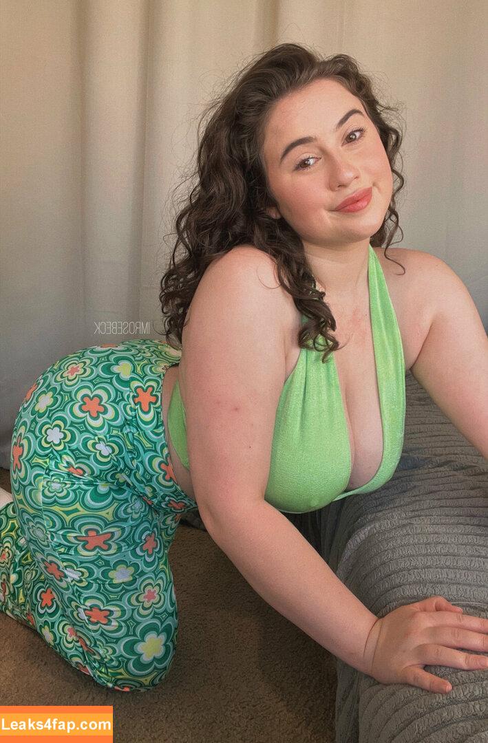 Rose Beck / imrosebeck / rosebeckart leaked photo photo #0079