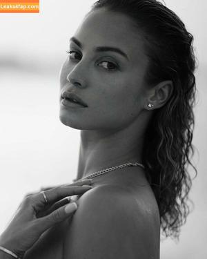 Rose Bertram Model photo #0112