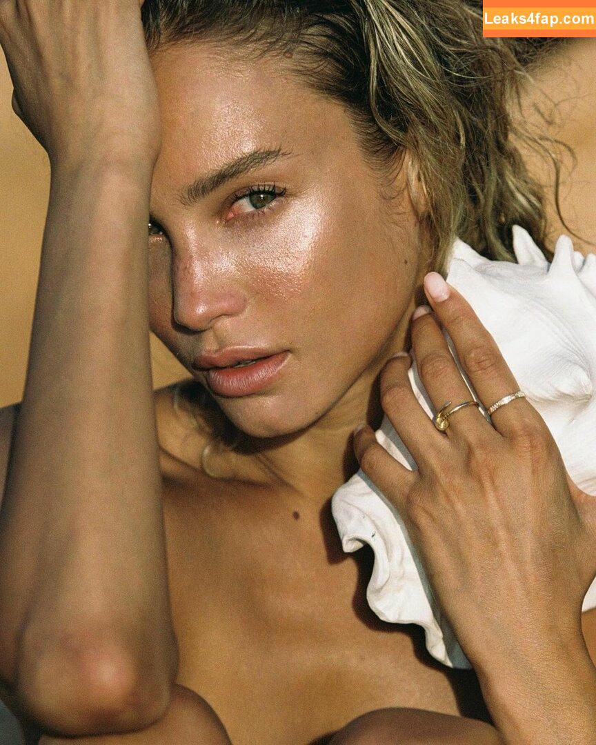 Rose Bertram / rose_bertram leaked photo photo #0114