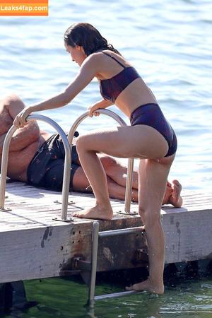 Rose Byrne фото #0101