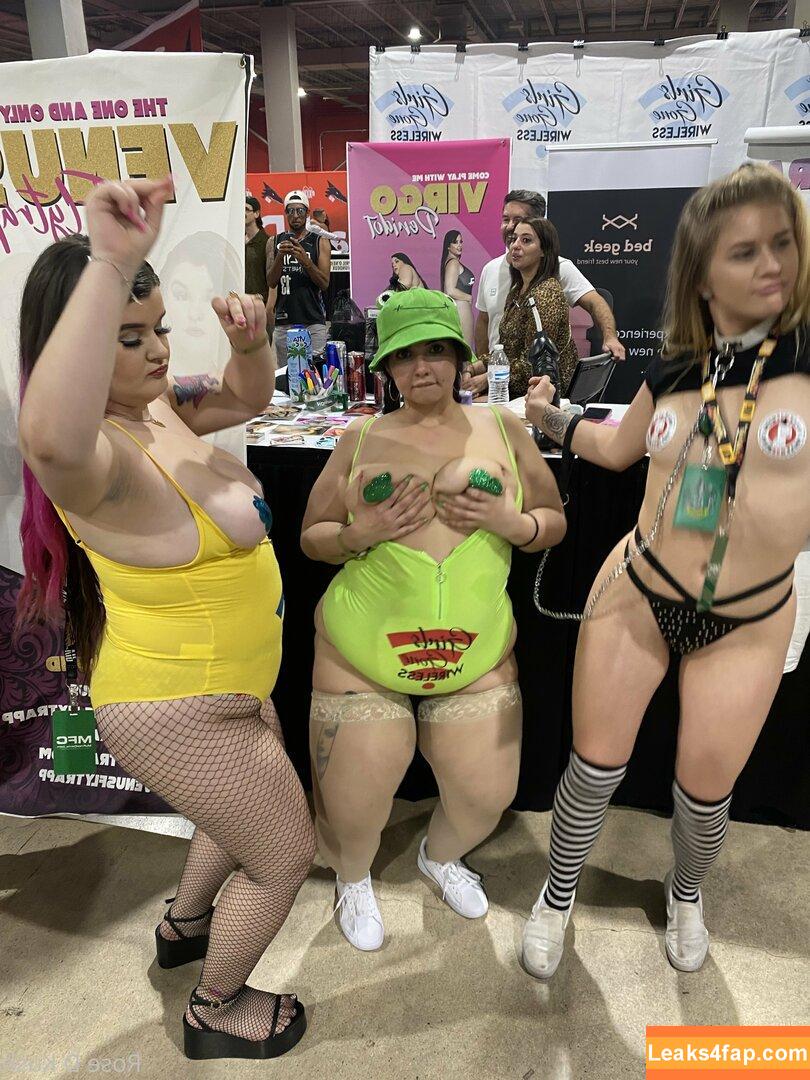 rose_d_kush / rosedkush__ leaked photo photo #0036
